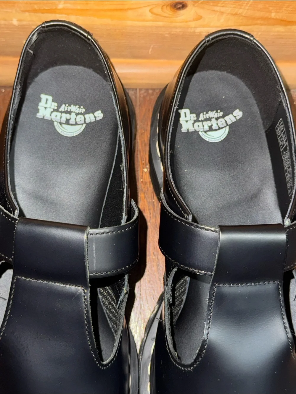Mens Dr. Martens Black Leather T-Strap Buckle Loafers size 11